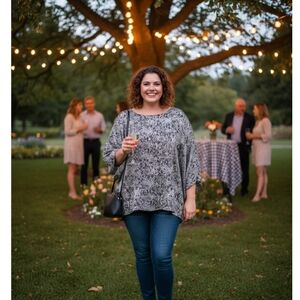 Worthington Black and White Patterned Blouse